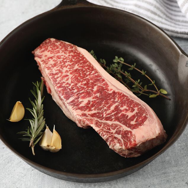 How to Cook Steak in a Cast Iron Skillet – The Wagyu Shop