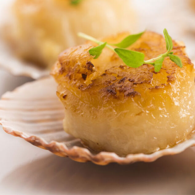 1 lb Colossal Sea Scallop Add-On image number 0
