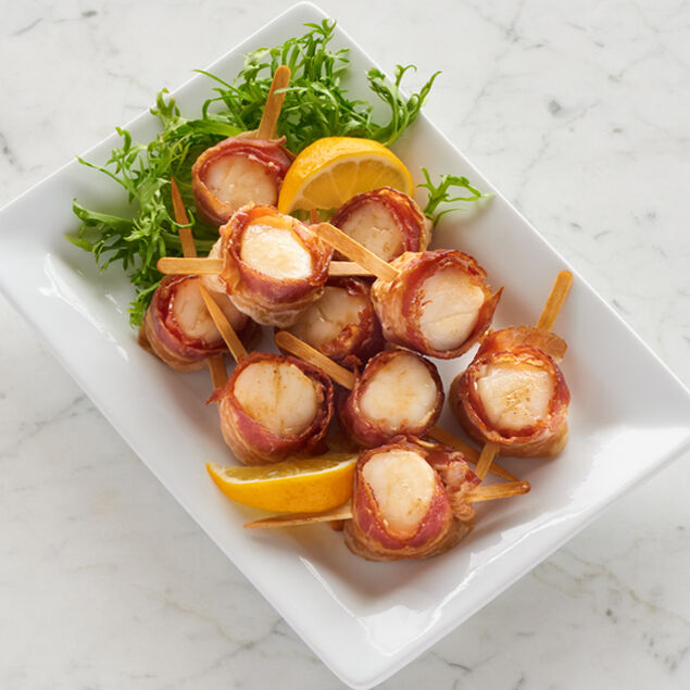 16 Bacon-Wrapped Scallops Add-On image number 0